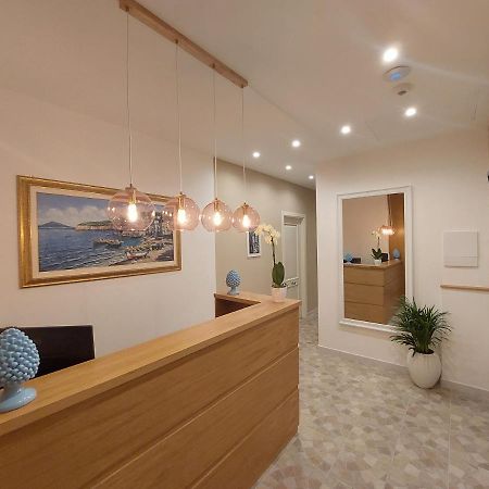 Mistral Luxury Suites Sorrent Exterior foto